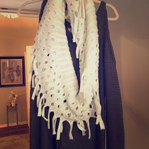White fringe Infiniti scarf